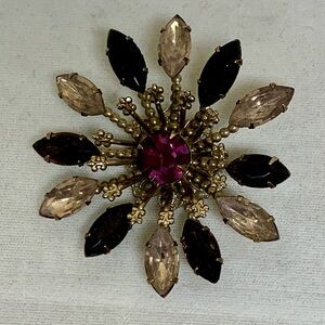 Vintage Goldtone Floral Burst Brooch with Purple Center